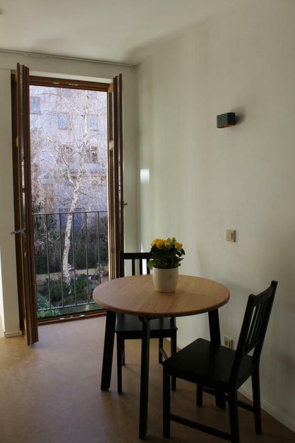 Adam Apartment *